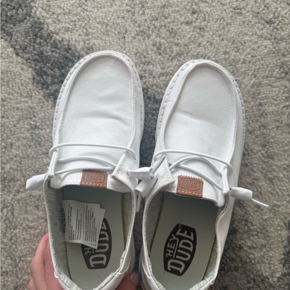 Hey Dude Women's Shoe - Picture 3 of 6